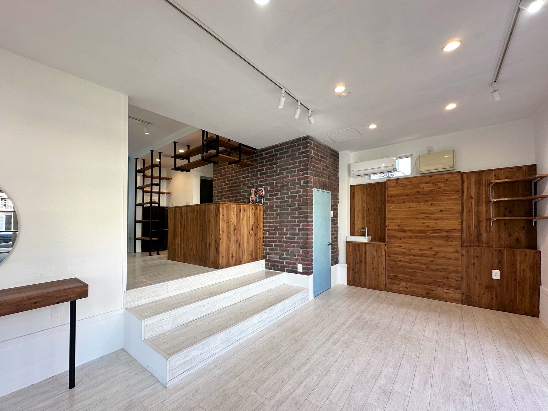 美容室 内装塗装 オシャレ