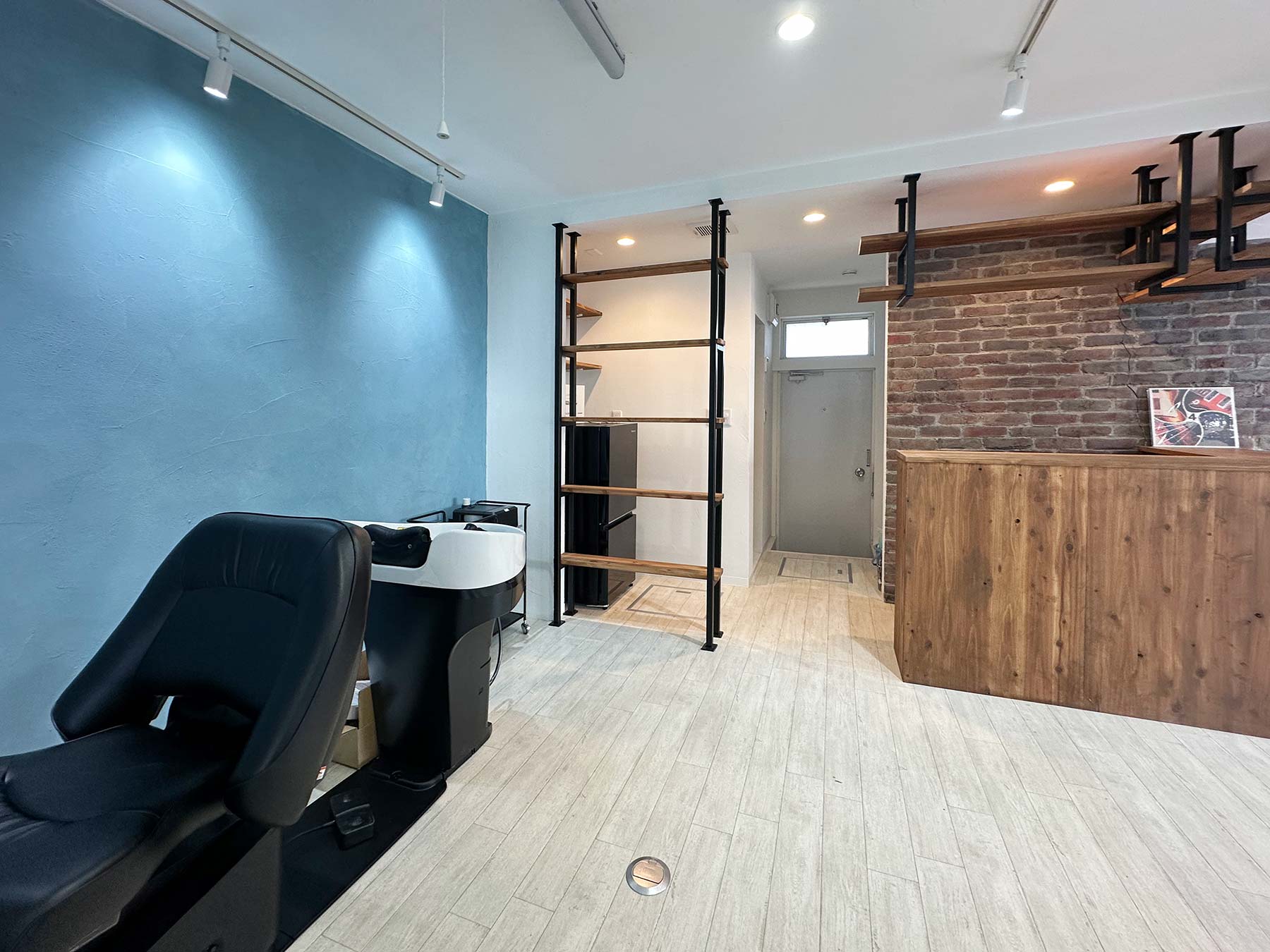 美容室 内装塗装 オシャレ